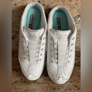 Skechers Women's White Leather Slip-On, Air Cooler Memory Foam Sneakers